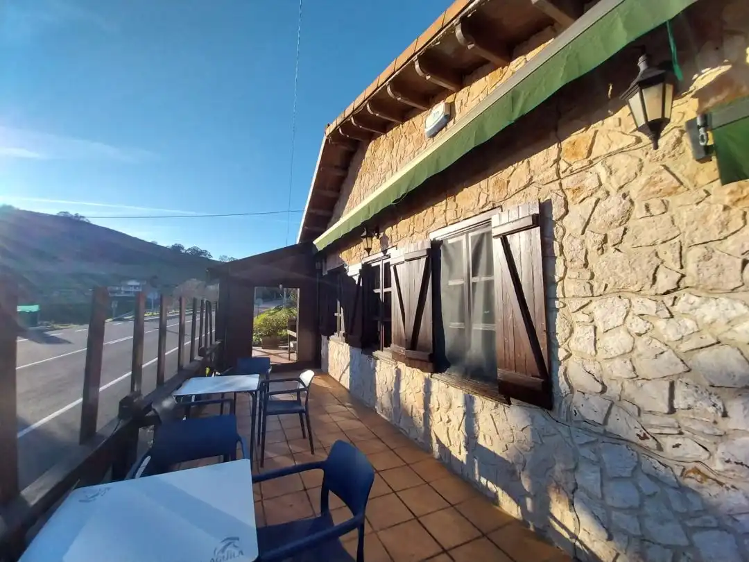 Terrassa de Local en venda en Santillana del Mar