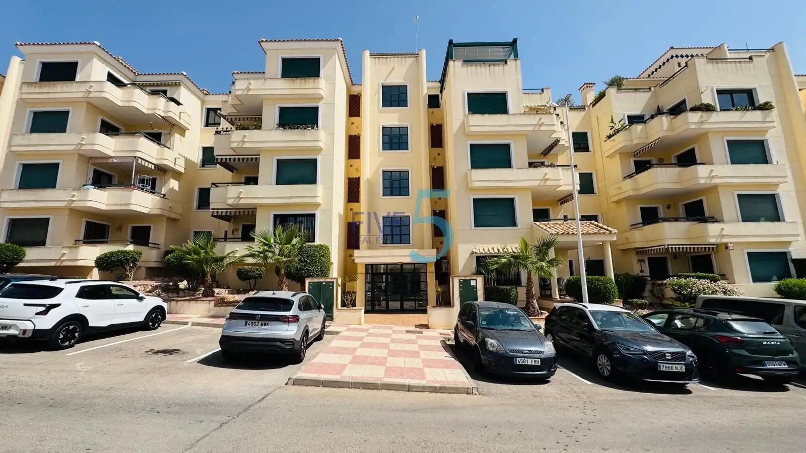 Pis amb terrassa en venda a Orihuela Costa