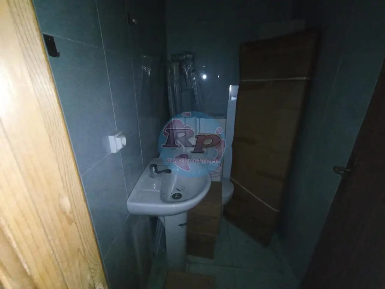 Local comercial en venda a La Robla, imagen 10