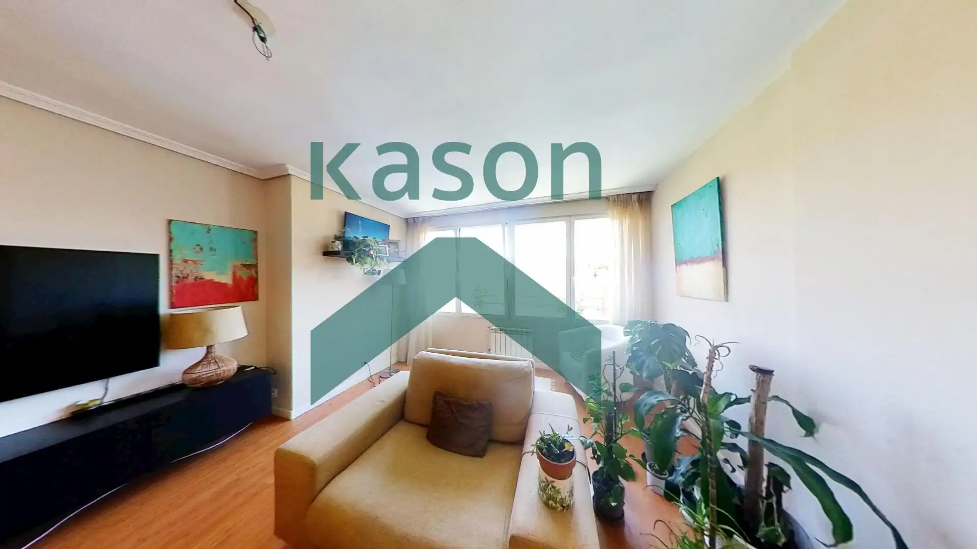 Living room of Flat for sale in Madrid  with Heating and Storage room