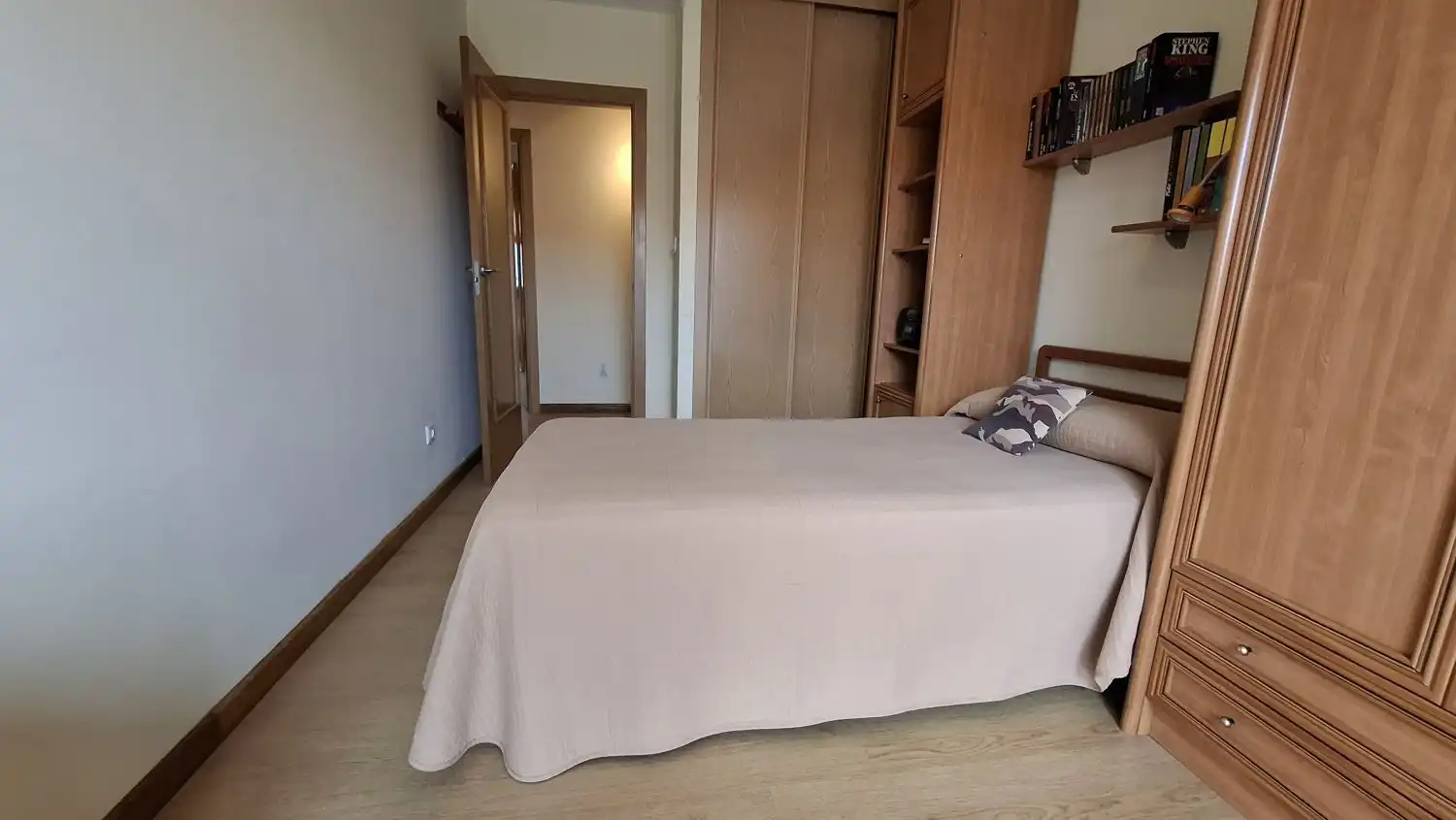 Habitación de Piso en venta en A Coruña Capital  con Calefacción, Terraza y Trastero
