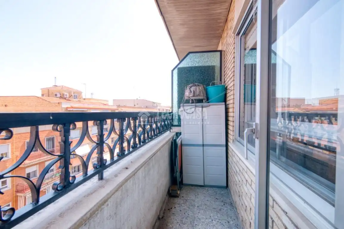 Balcony of Flat for sale in Salamanca  with Heating and Balcony