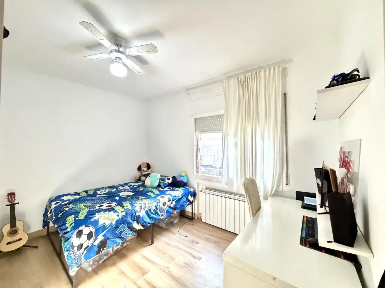 Habitación de Casa o chalet en venta en Argentona con Aire acondicionado, Jardín privado y Terraza