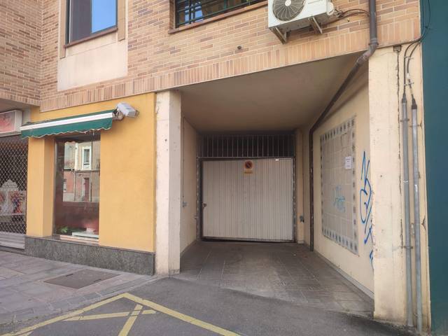 Garaje en Alquiler en Avenida de Lope de Vega, 43 en Medina del Campo