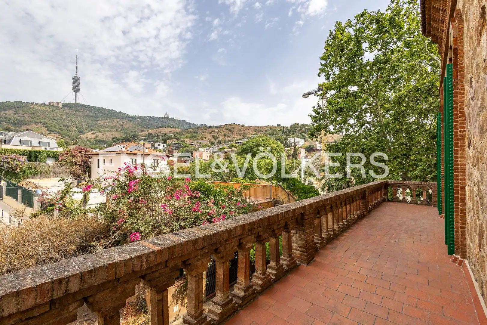 Terrassa de Casa o xalet de lloguer en Barcelona amb Aire condicionat, Calefacció i Jardí privat