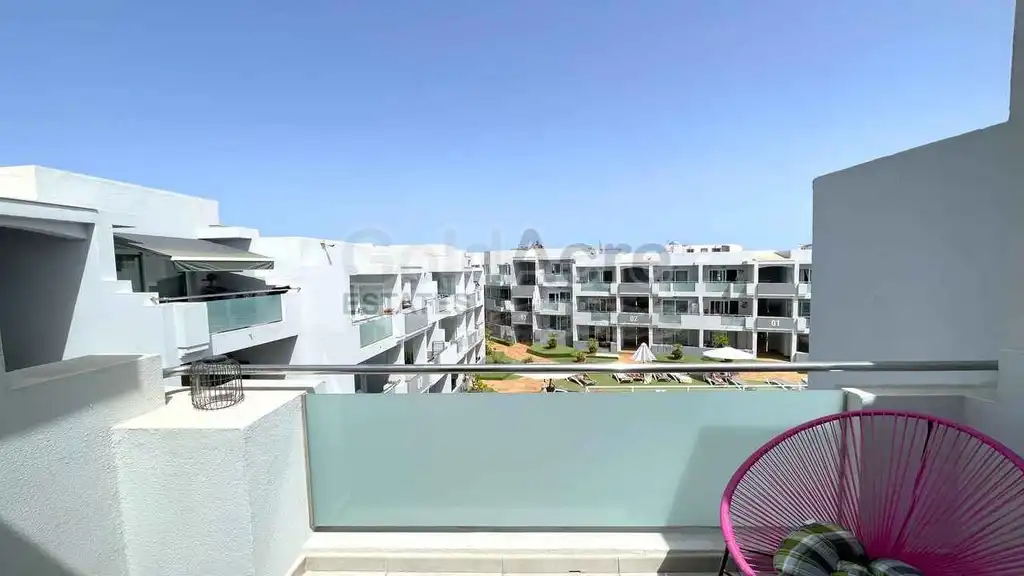 Terrace of Apartments for sale in La Oliva