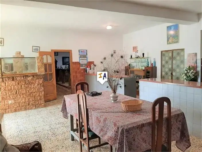Casa rústica amb piscina en venda a Castillo de Locubín, imagen 4