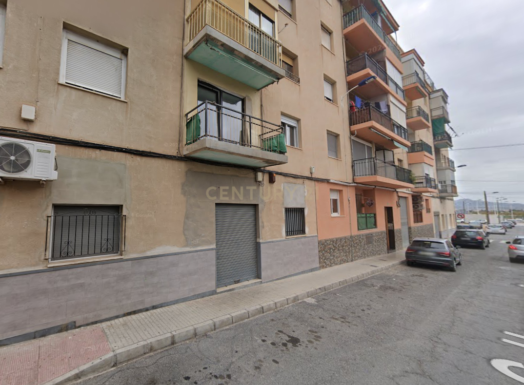 Vista exterior de Piso en venta en Novelda