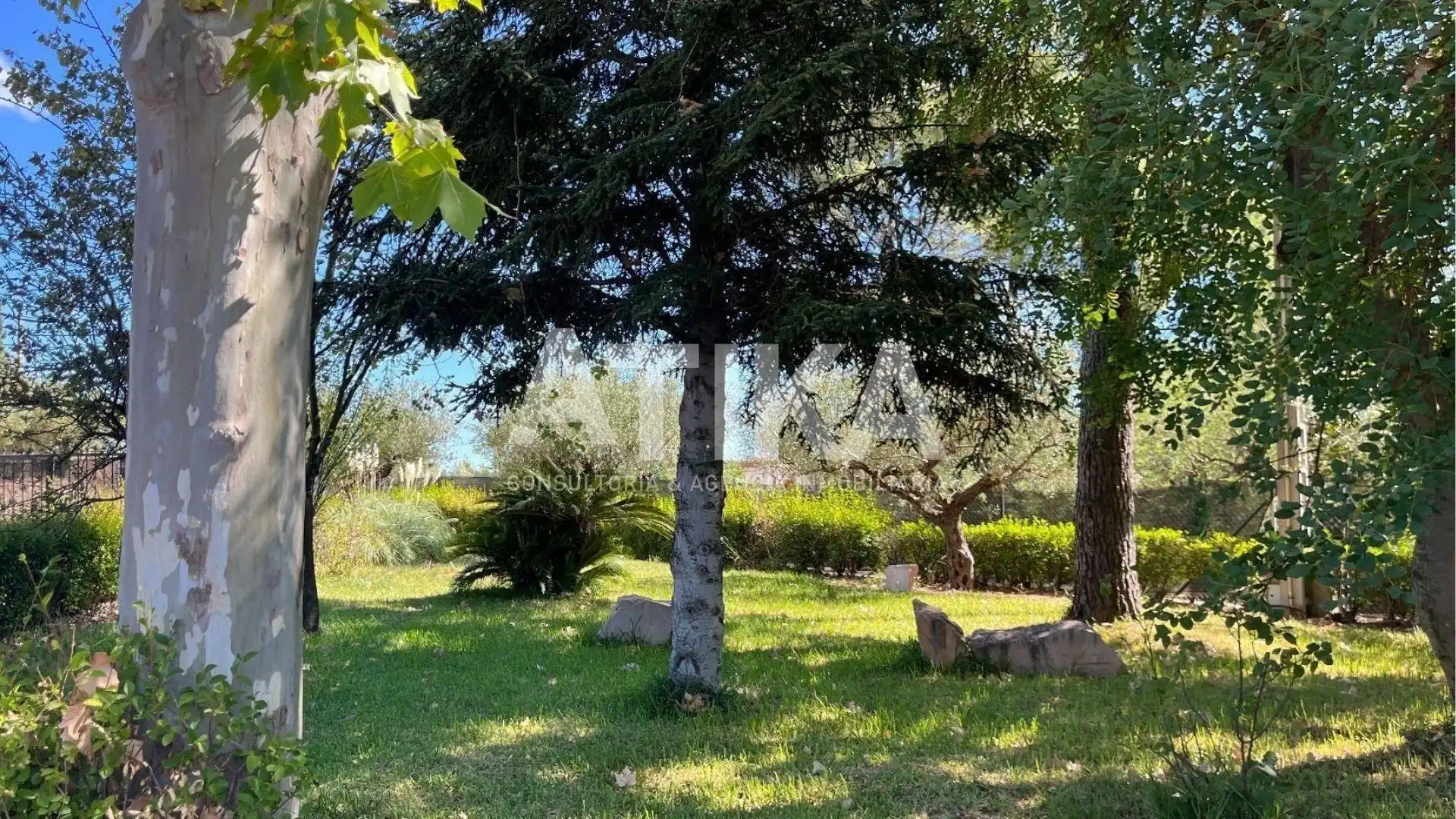 Houses for sale in Ontinyent  with Air Conditioner, Private garden and Parquet flooring