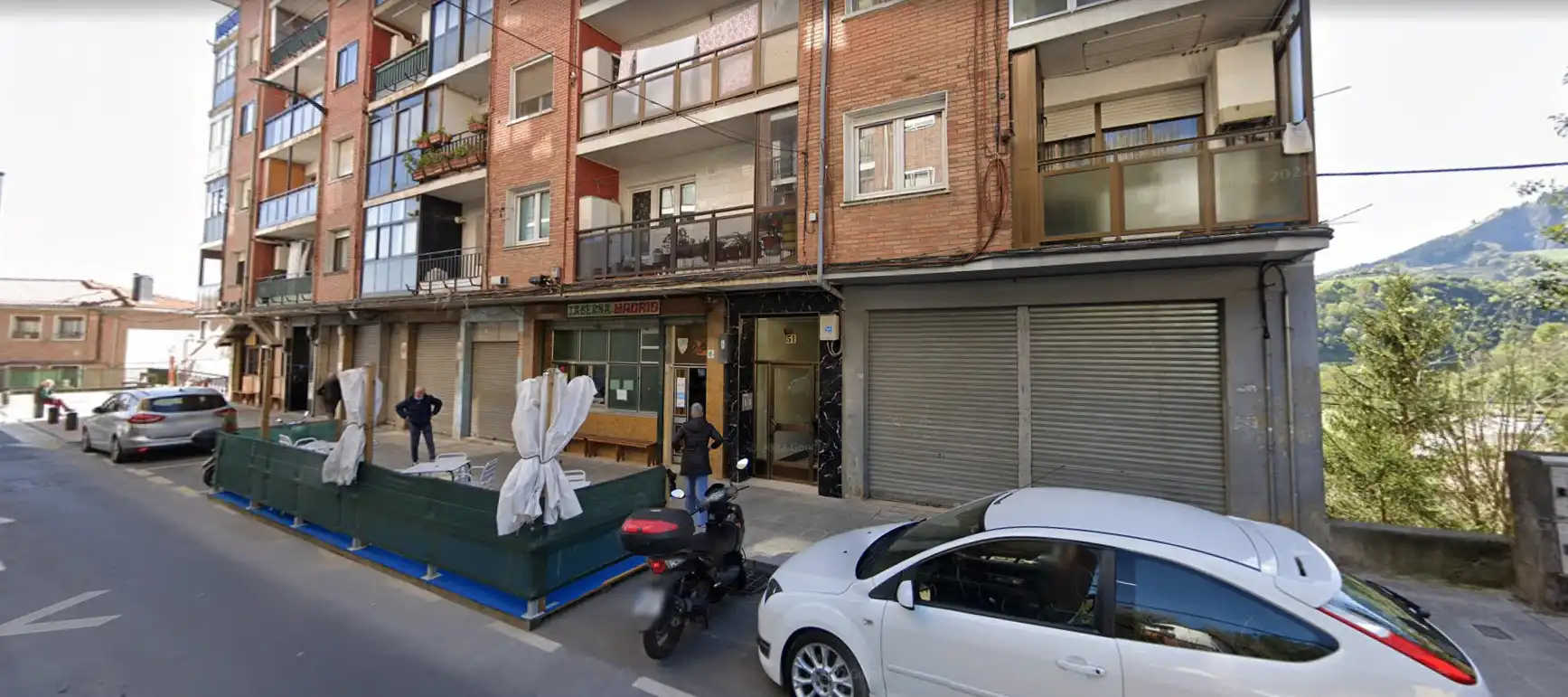 Vista exterior de Local en venda en Bilbao 