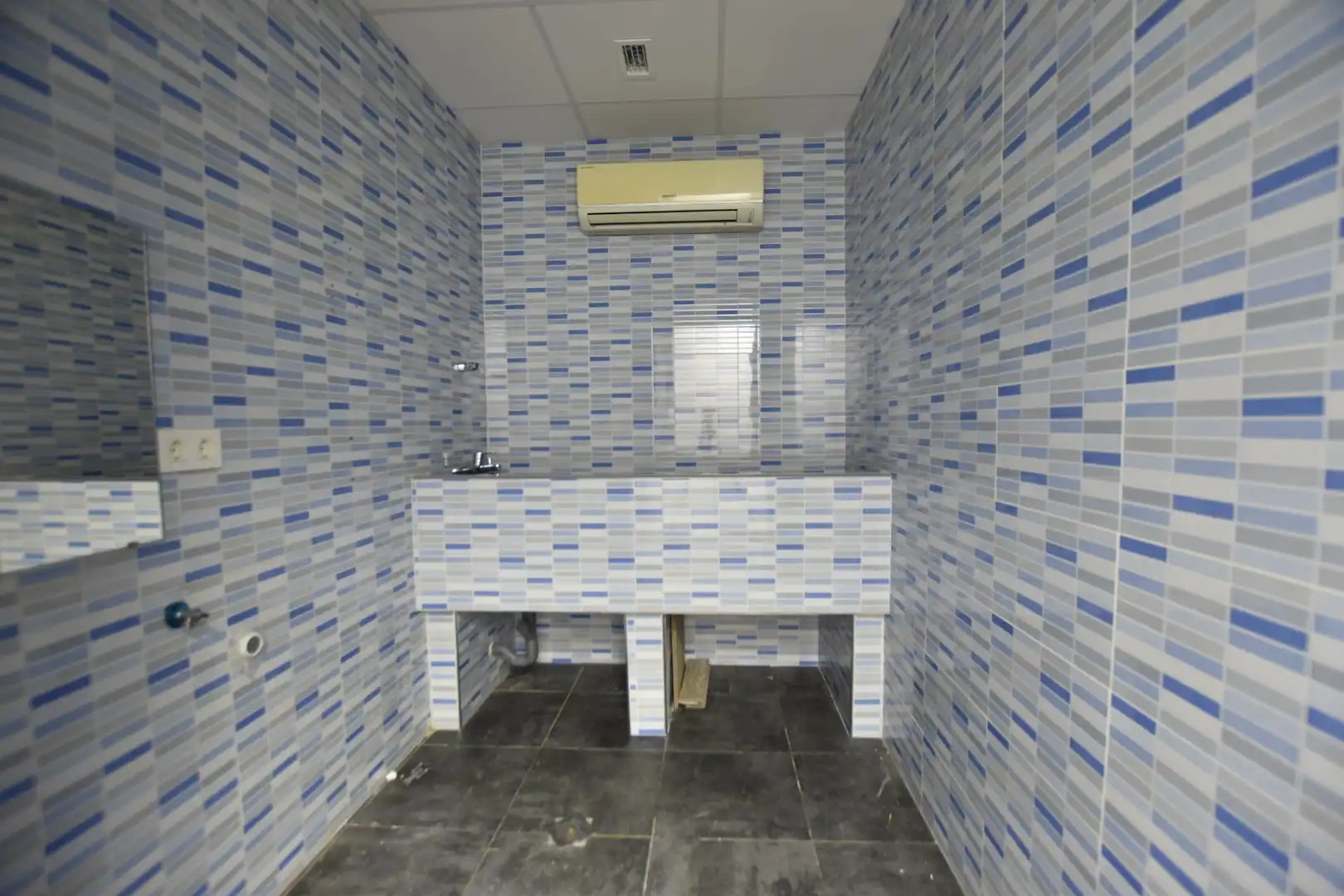 Baño de Local de alquiler en Centro