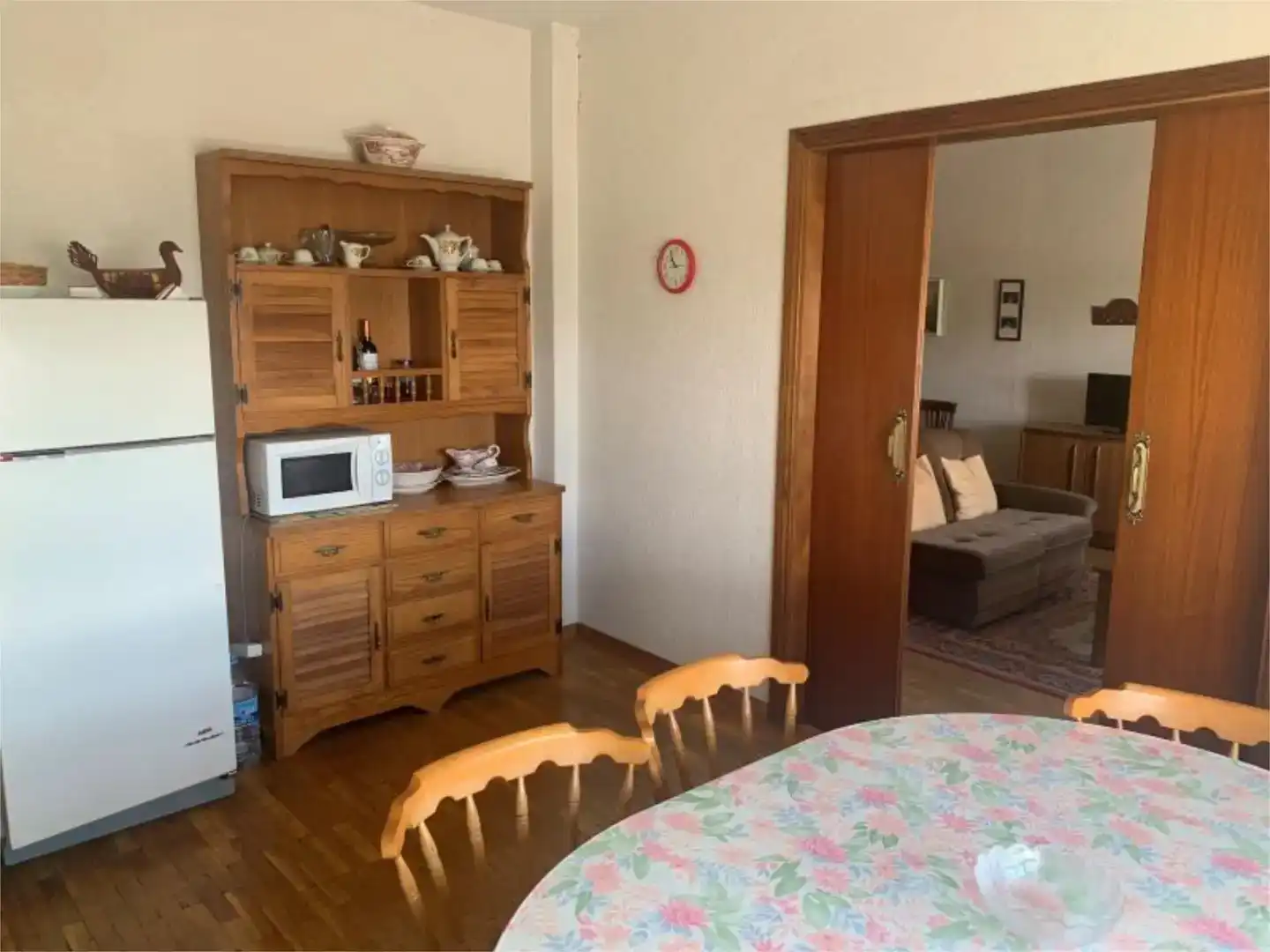Menjador de Pis en venda en Villadangos del Páramo amb Jardí privat, Parquet i Traster