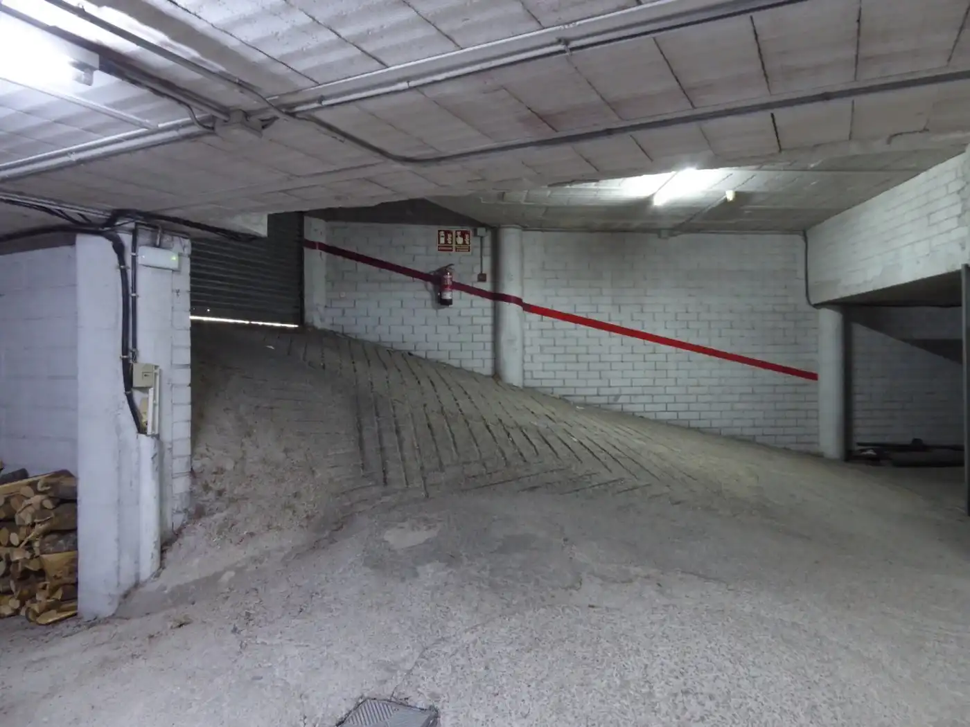 Parking to rent in Calle Camí Antic del Escorial, imagen 2
