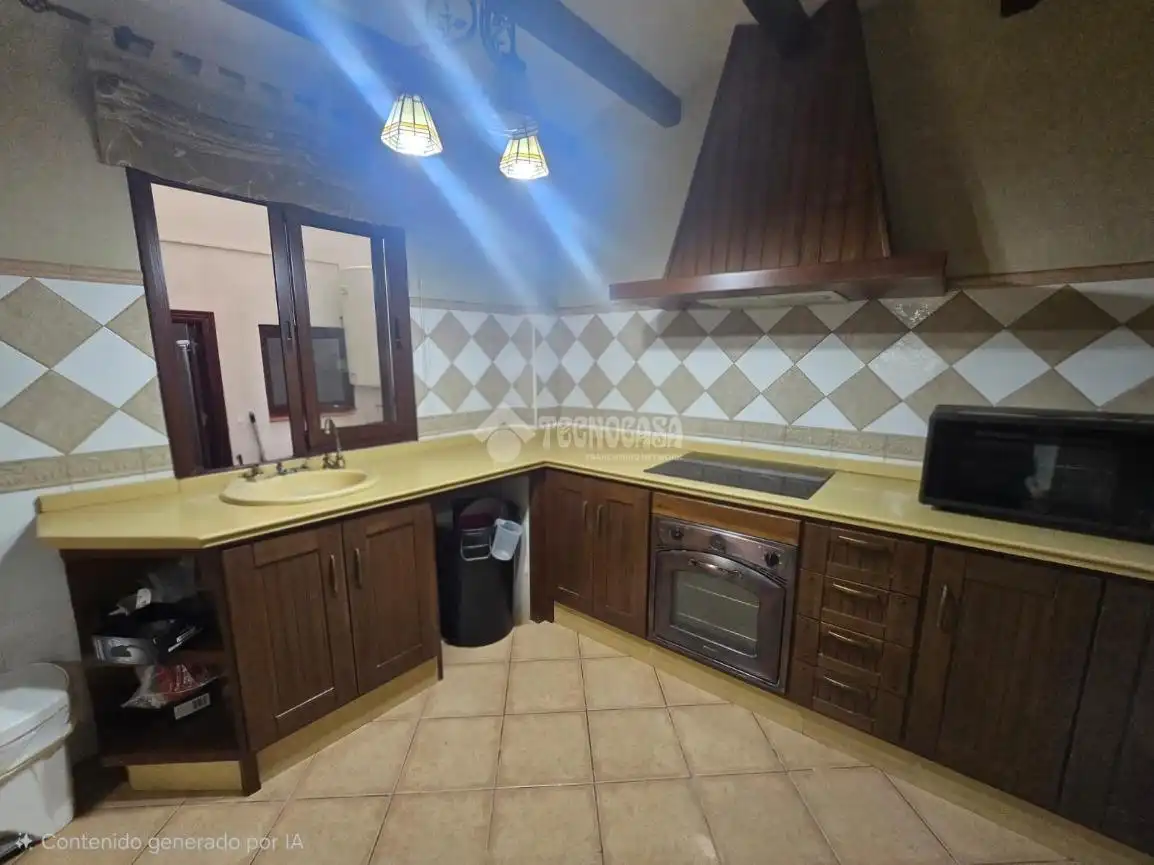 Casa adosada en venta en Morón de la Frontera