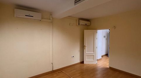 Foto 3 de Oficina de alquiler en Gines, Sevilla