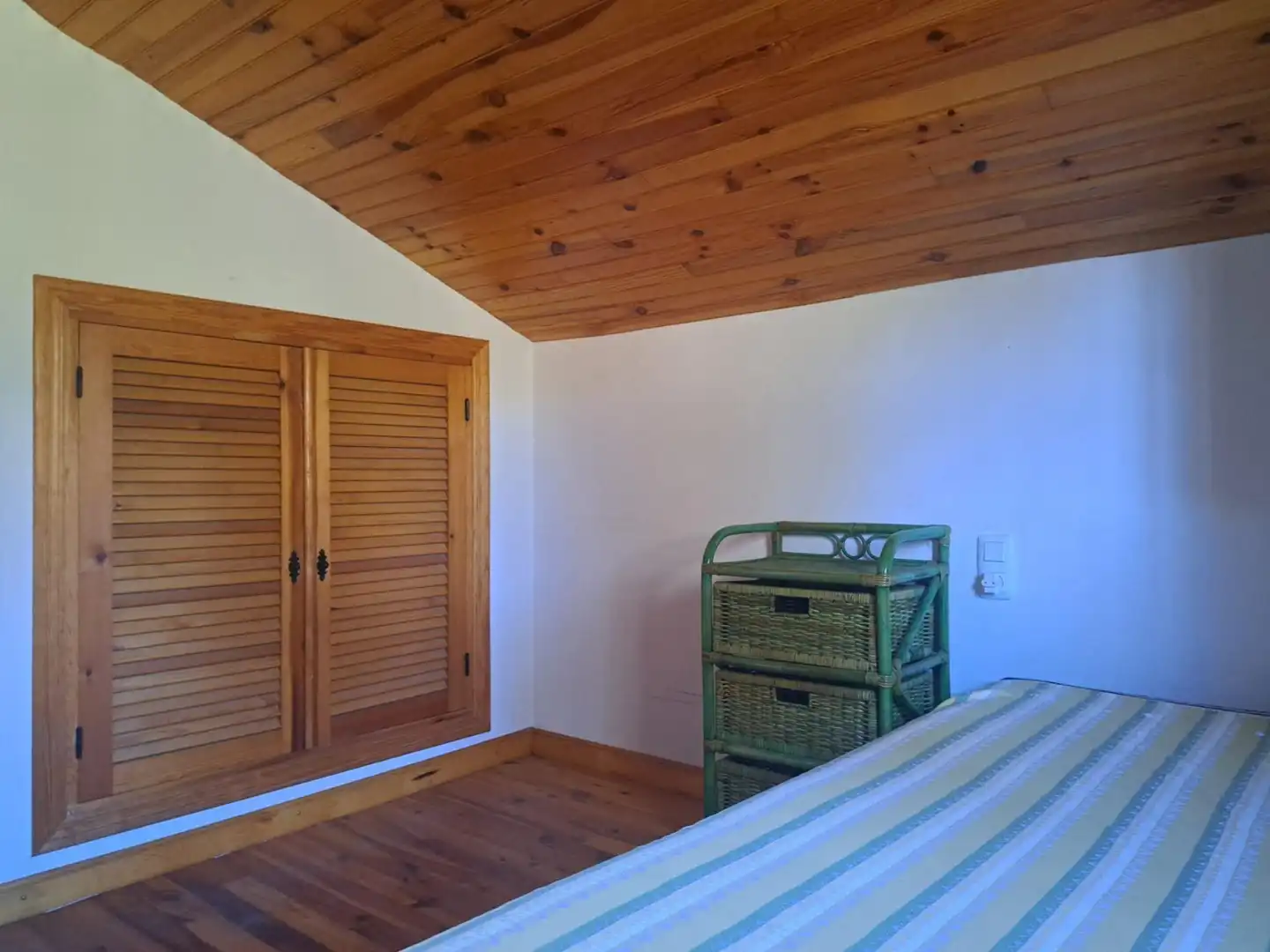 Bedroom of Country homes for sale in Cortes de Pallás  with Heating and Swimming Pool