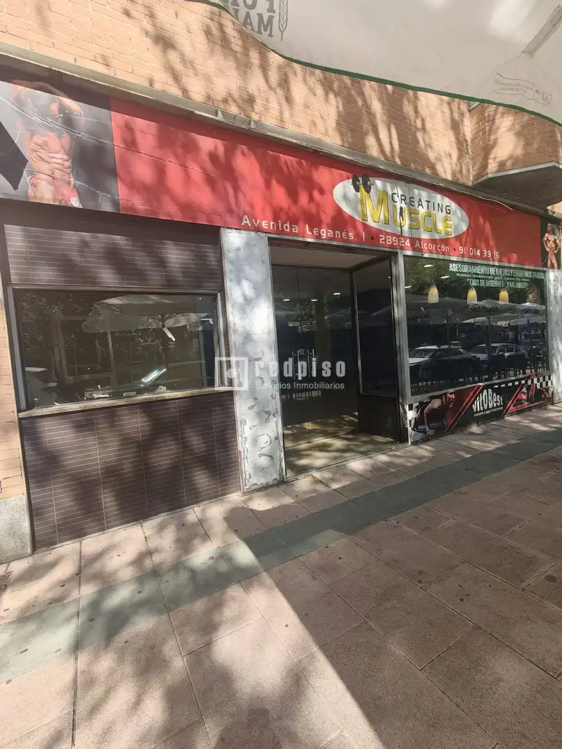 Local comercial en venda a Leganés