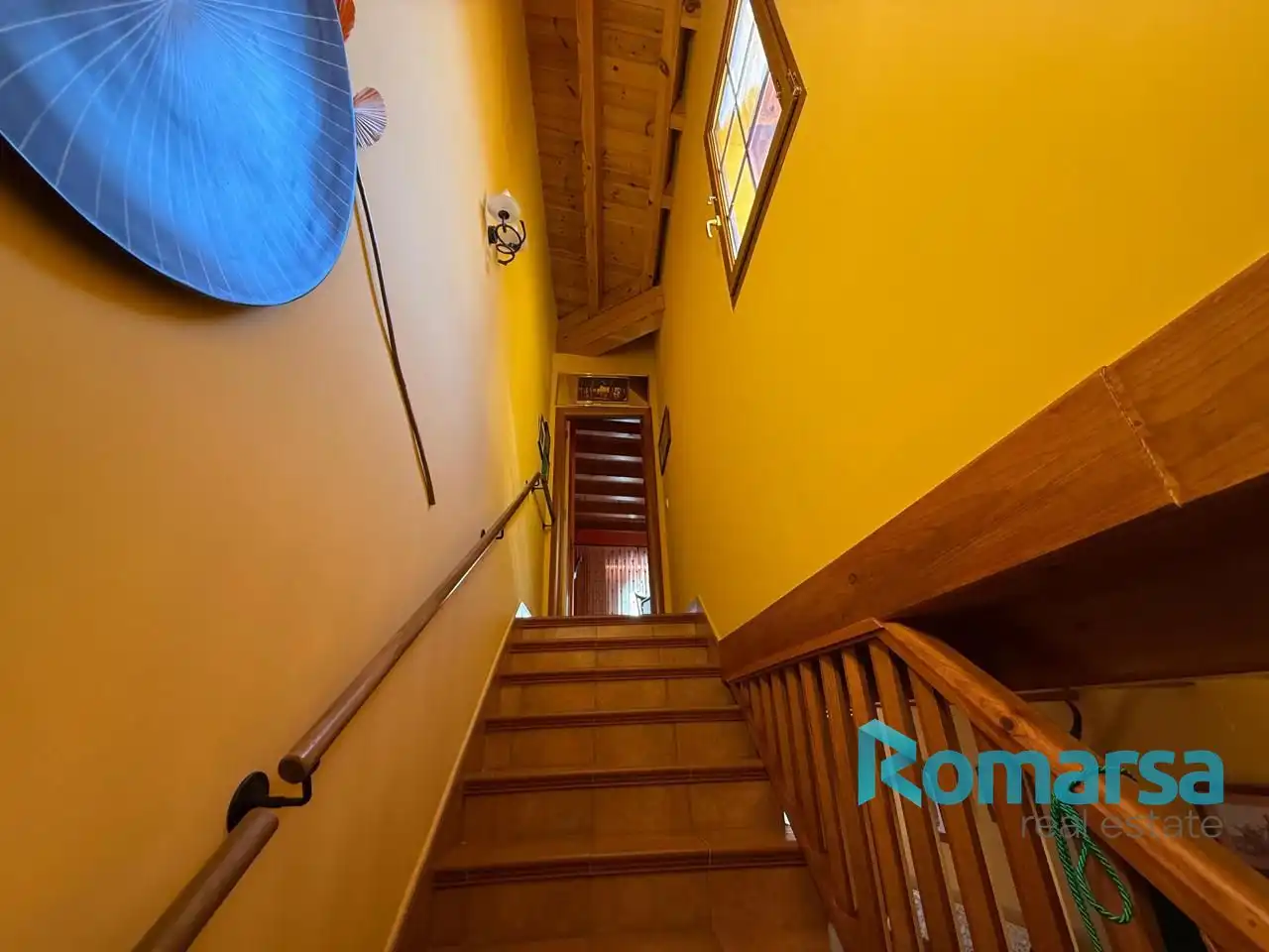 Houses for sale in Bohoyo  with Heating, Parquet flooring and Furnished