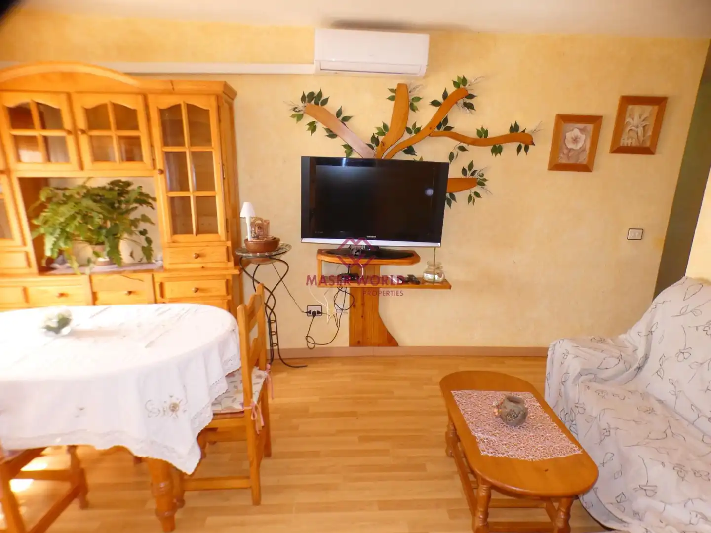 Sala de estar de Apartamento en venta en Mazarrón con Aire acondicionado, Parquet y Amueblado