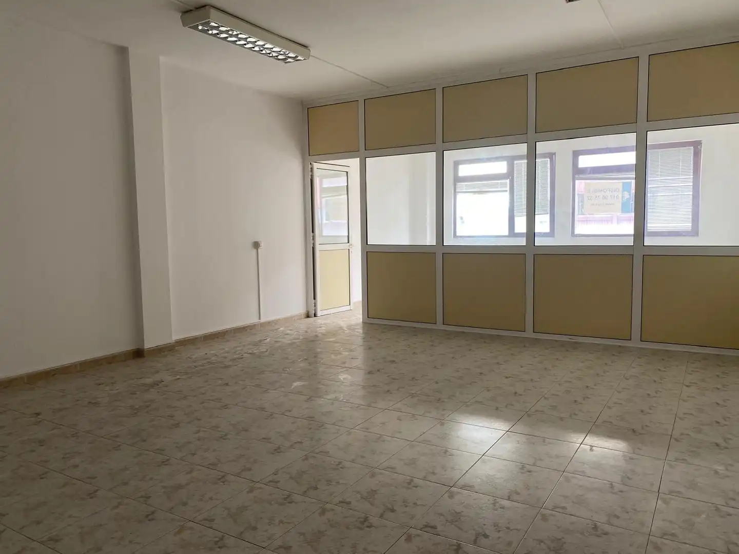 Oficina en venda en Santander