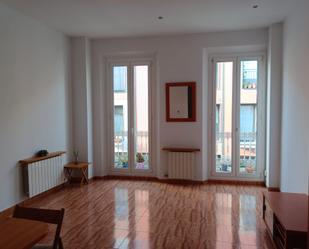 Living room of Flat to rent in Llinars del Vallès  with Heating, Furnished and Oven