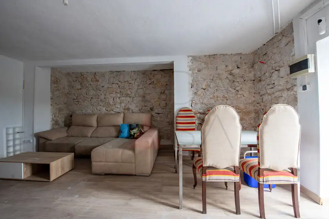 Sala d'estar de Casa o xalet en venda en El Astillero   amb Calefacció i Jardí privat
