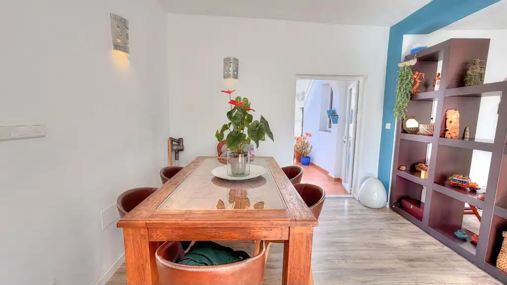 Menjador de Finca rústica en venda en Vélez-Málaga amb Aire condicionat, Jardí privat i Terrassa