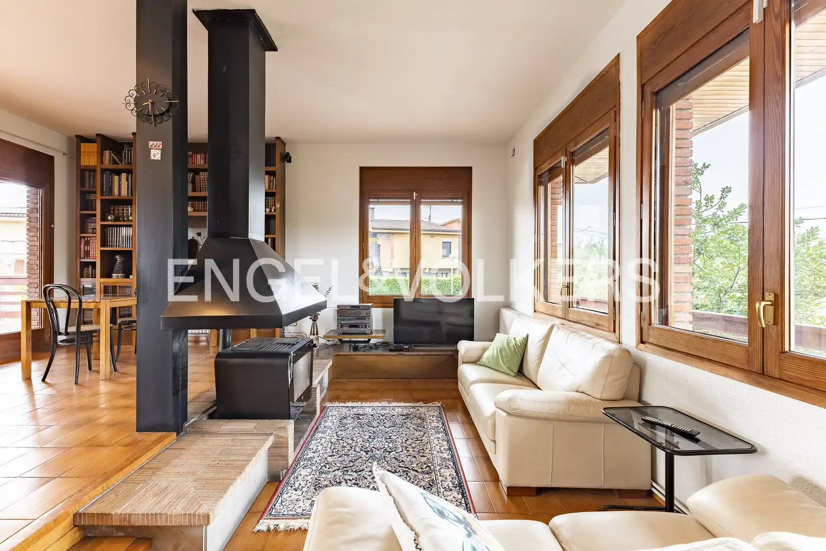 Sala de estar de Casa o chalet en venta en Manlleu con Calefacción, Jardín privado y Terraza
