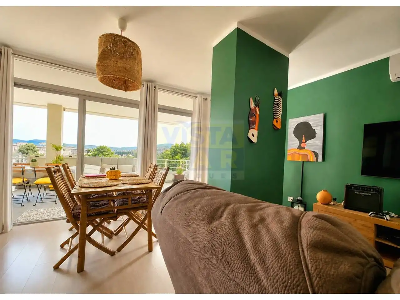 Sala d'estar de Àtic en venda en El Vendrell amb Aire condicionat, Parquet i Terrassa