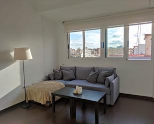 Sala d'estar de Àtic de lloguer en Alicante / Alacant amb Aire condicionat