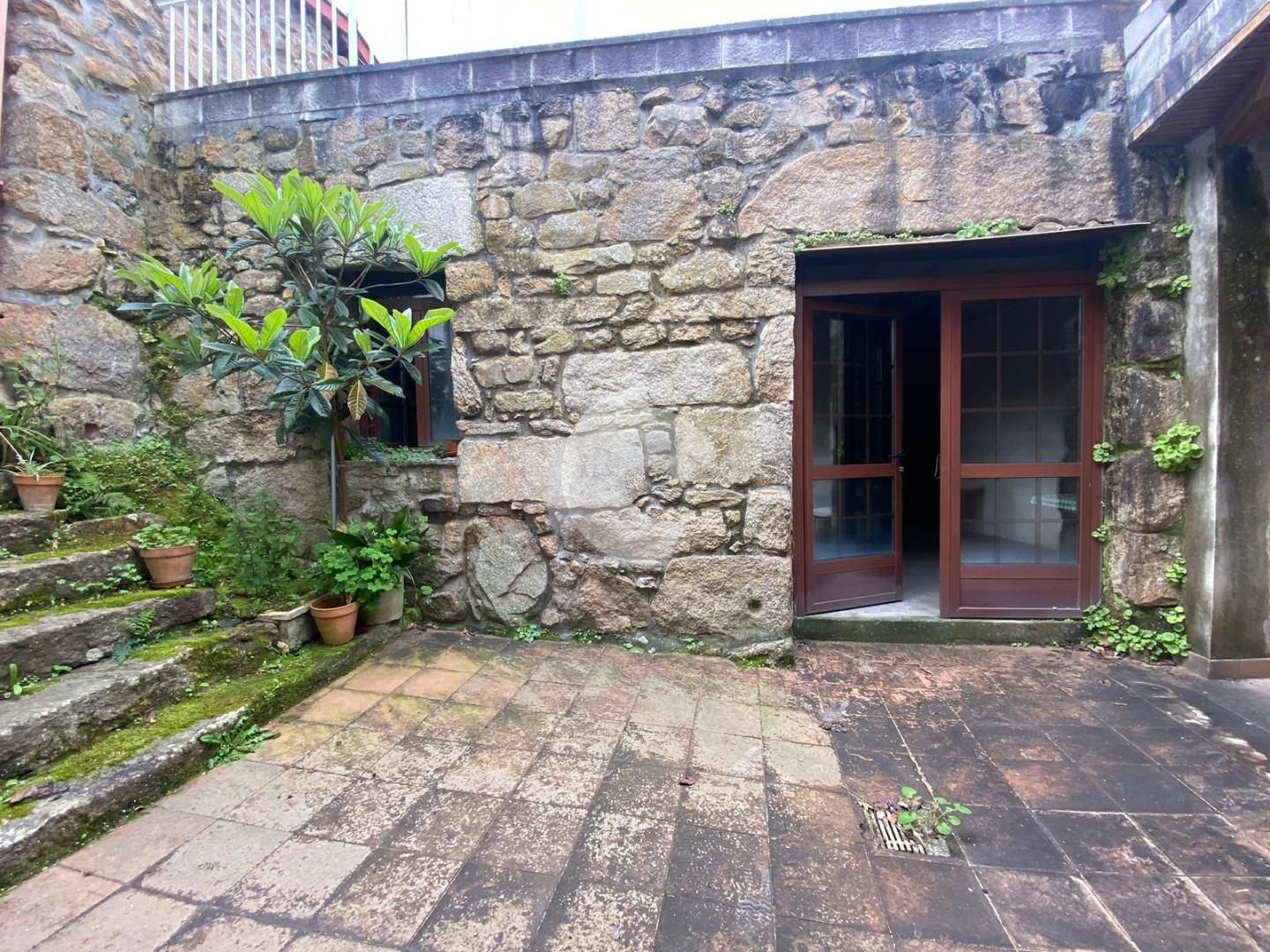 Vista exterior de Casa o xalet en venda en Ourense Capital  amb Jardí privat