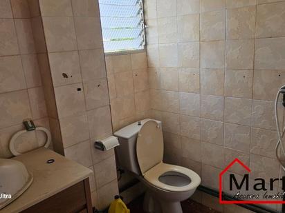 Bathroom of House or chalet for sale in Burriana / Borriana  with Balcony