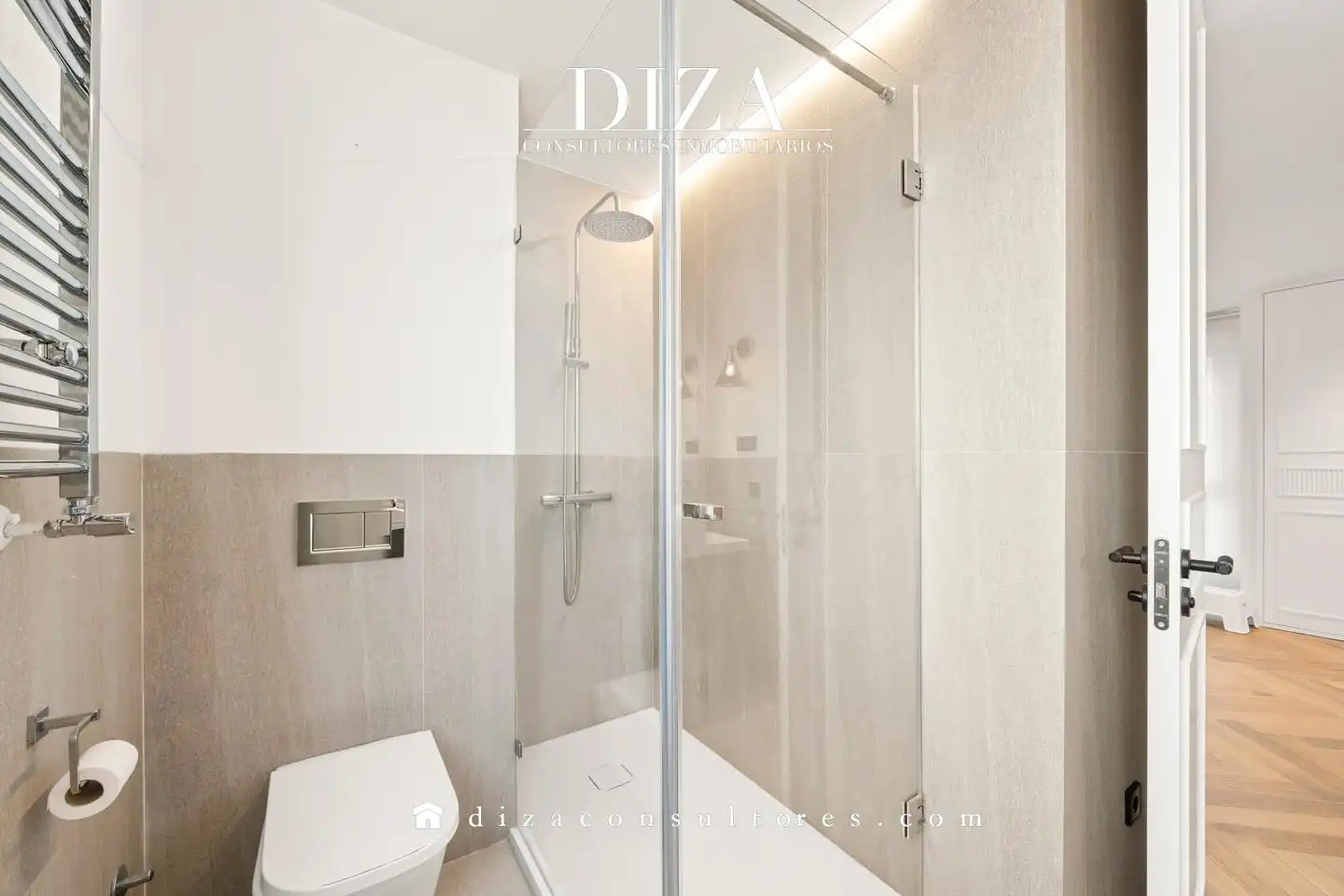 Baño de Piso de alquiler en Madrid con Aire acondicionado, Calefacción y Trastero