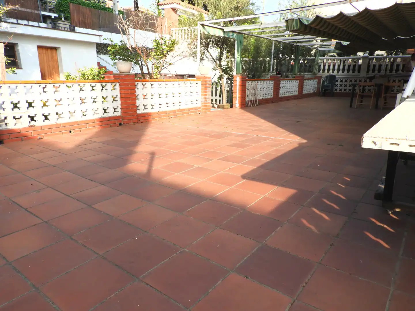 Terrasse von Haus oder Chalet zum Verkauf in Castellar del Vallès mit Klimaanlage, Heizung und Privatgarten