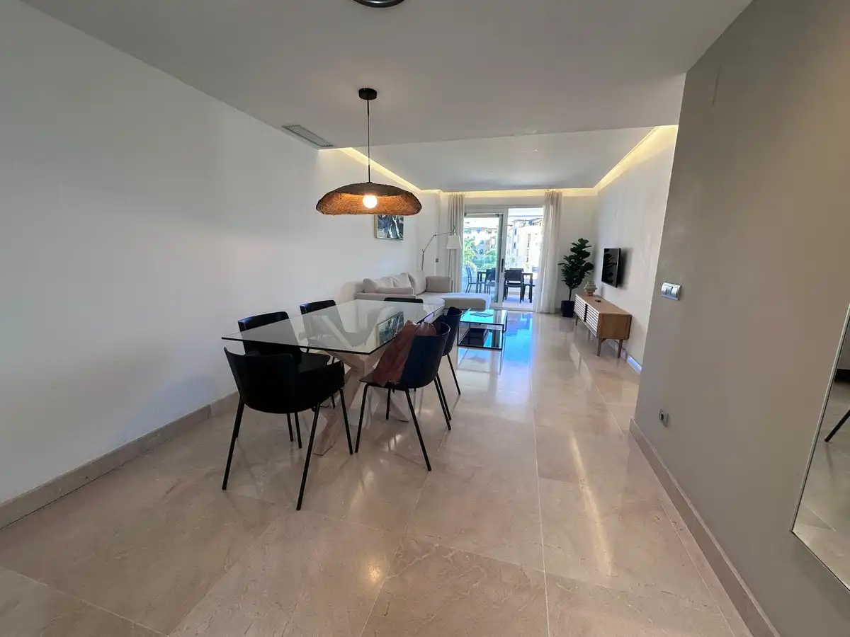 Flat with pool for sale in Marbella - Marbella,San Pedro de Alcantara,Avenida de Barcelona, imagen 4