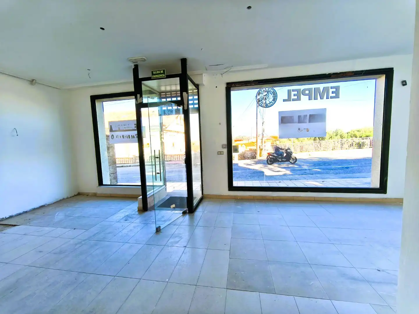 Local en venta en Estrada do Vao, 5, Coruxo - Oia - Saiáns