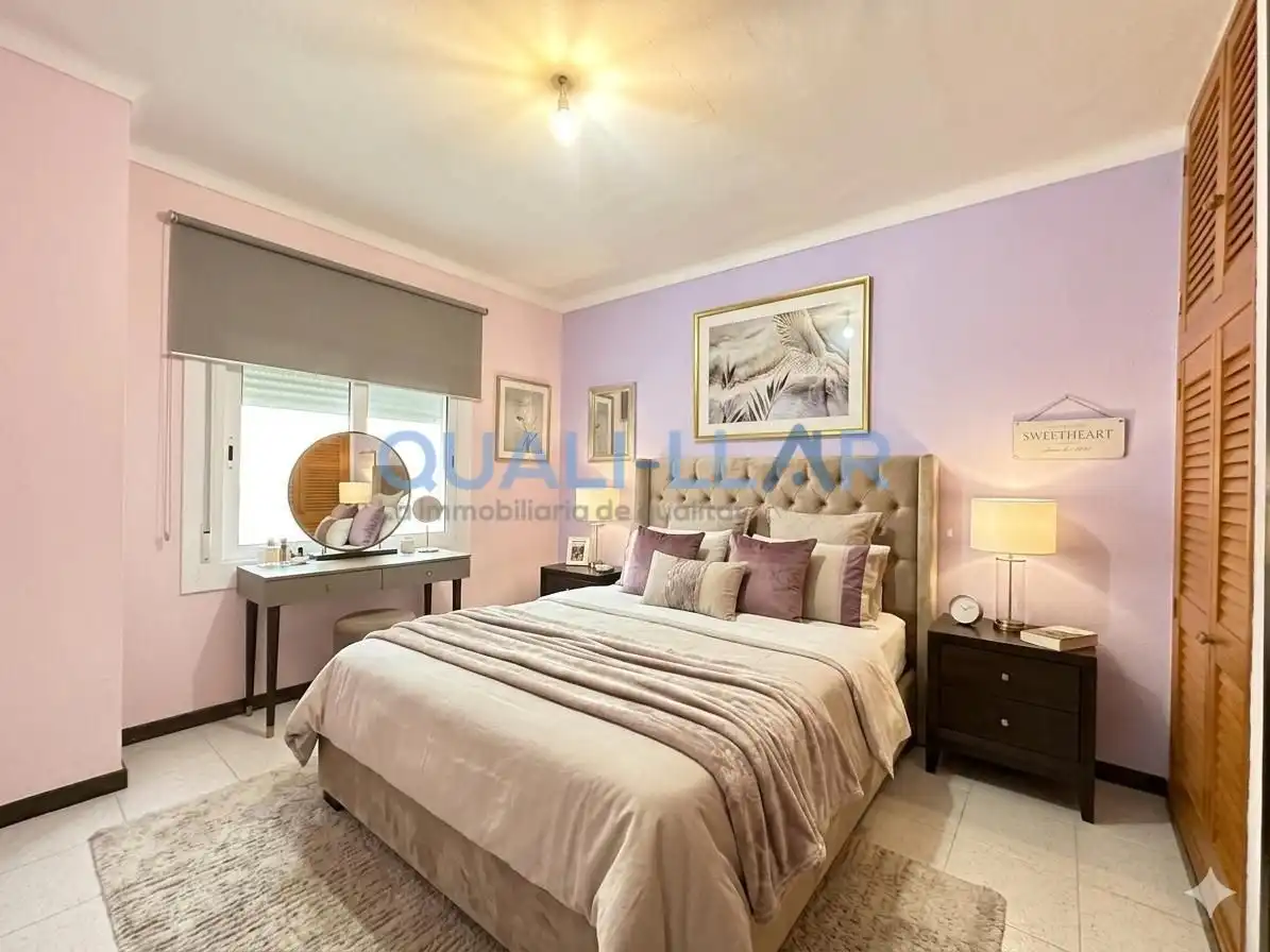 Habitación de Piso en venta en Esplugues de Llobregat con Calefacción y Balcón