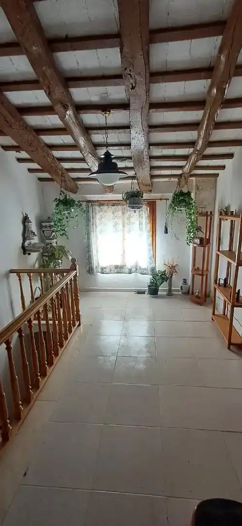 Casa adosada en venda en Tivenys amb Aire condicionat