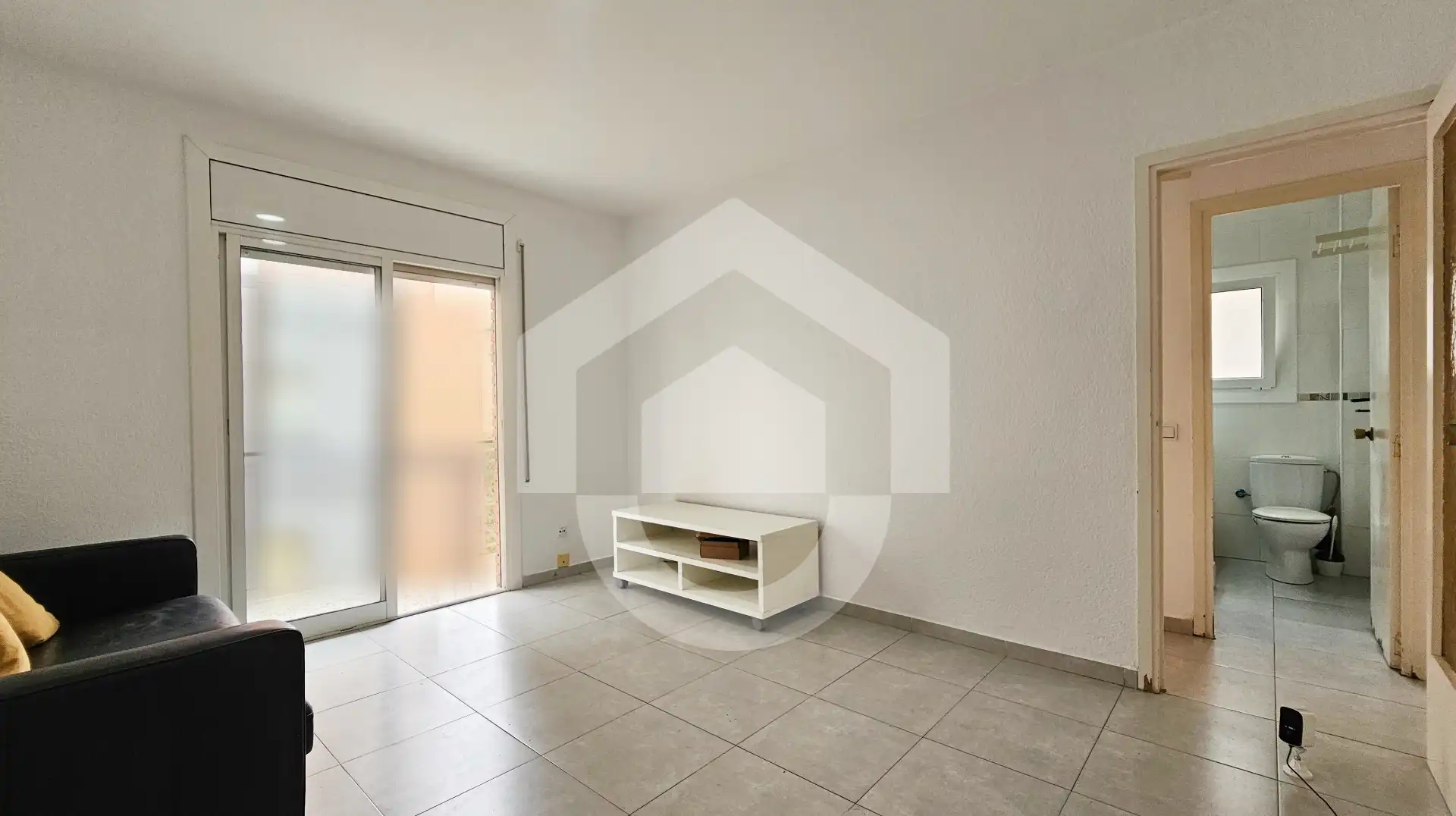 Flat for sale in Nou Barris, imagen 4