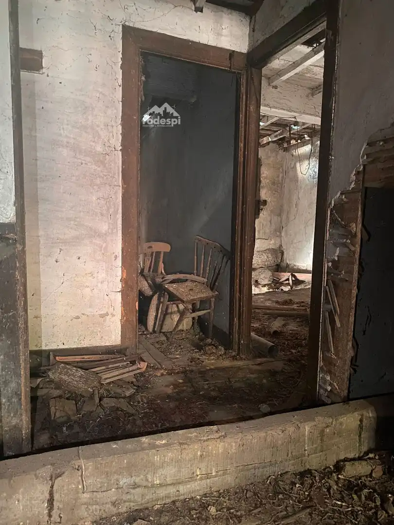 Casa adosada en venda en A Cañiza   amb Traster