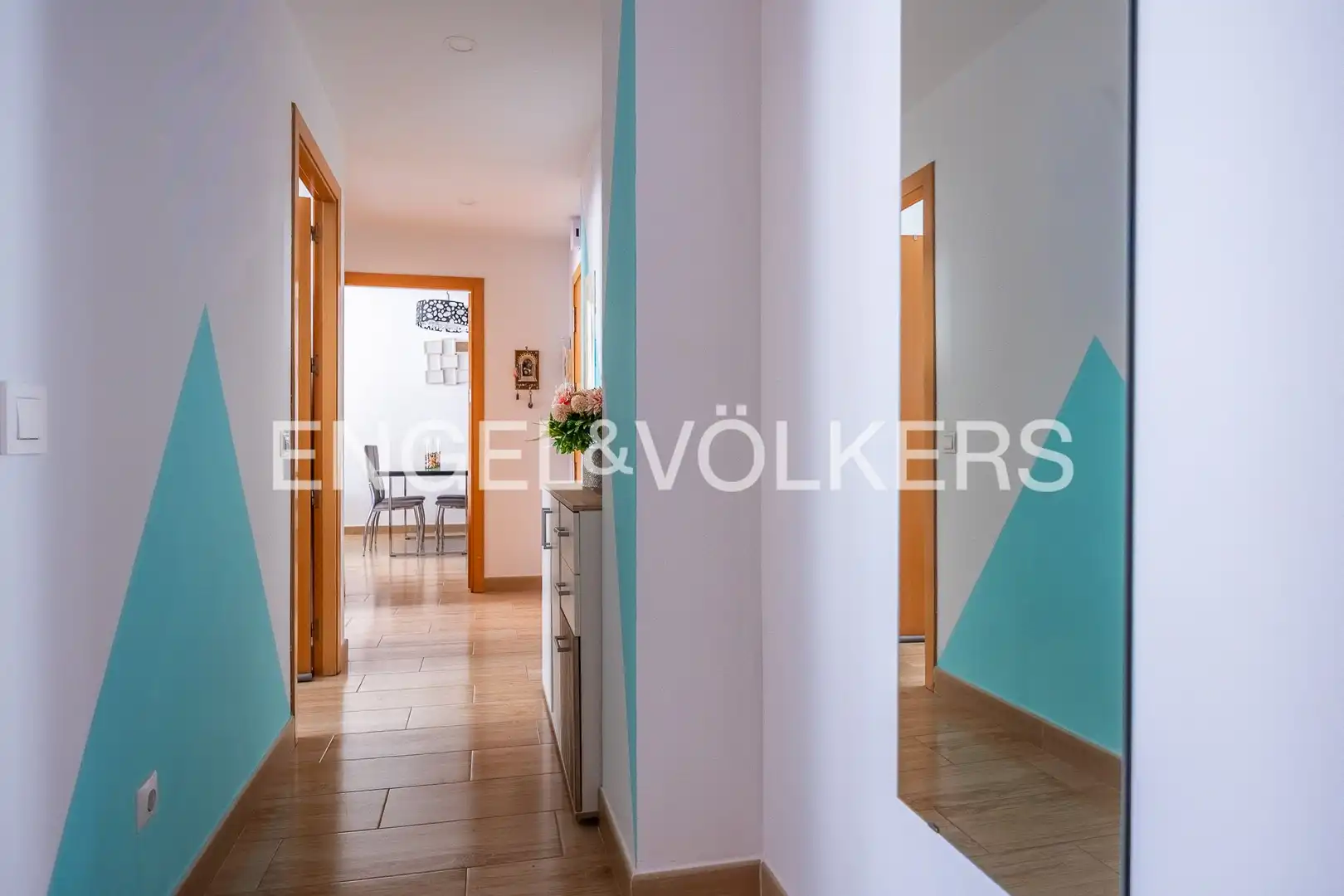 Piso en venta en Sevilla con Aire acondicionado, Calefacción y Trastero