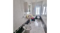 Bathroom of Flat for sale in Salamanca Capital