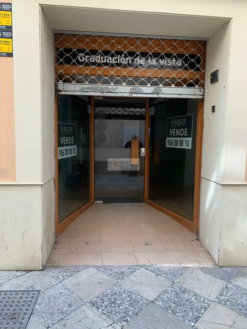 Local comercial de lloguer a Centro, imagen 2