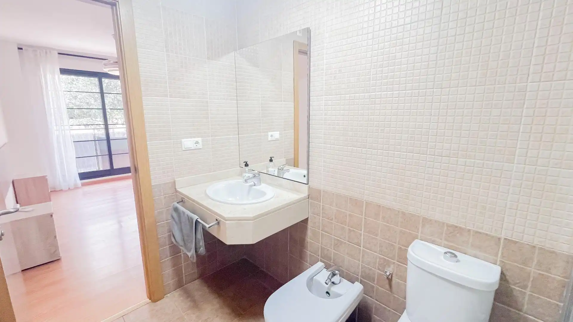 Baño de Piso de alquiler en Massalfassar con Aire acondicionado y Balcón
