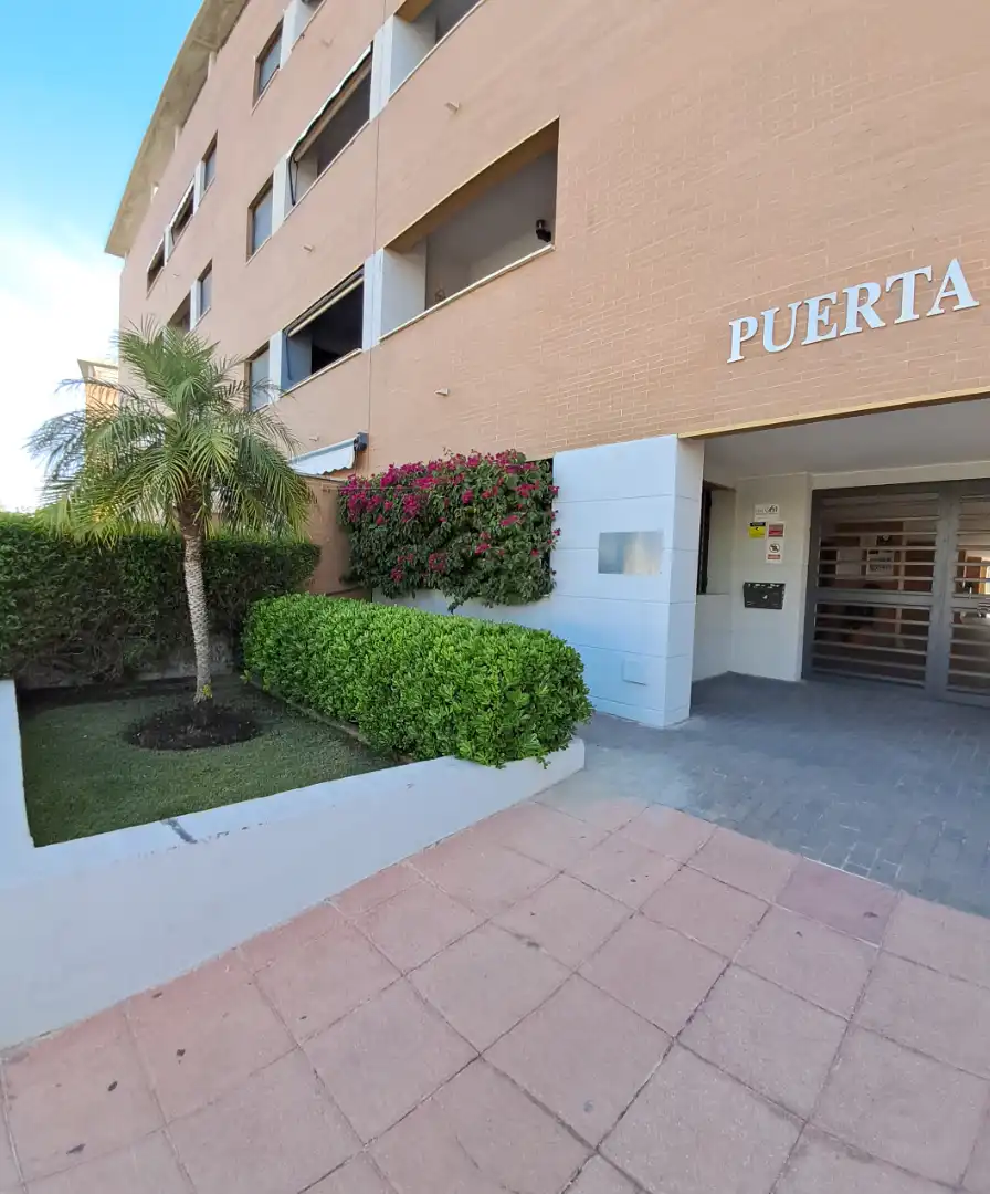 Parking of Flat for rent in Mairena del Aljarafe  with Air Conditioner and Community pool
