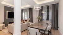 Dining room of Flat for sale in  Madrid Capital  with Air Conditioner, Heating and Furnished