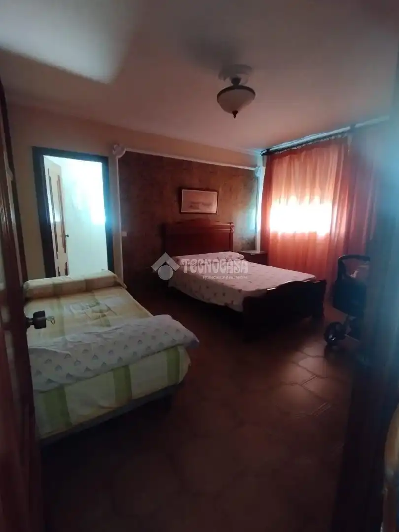 Dormitori de Casa o xalet en venda en Coria del Río