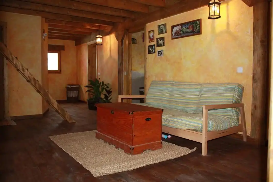 Sala de estar de Finca rústica en venta en San Roque de Riomiera con Jardín privado