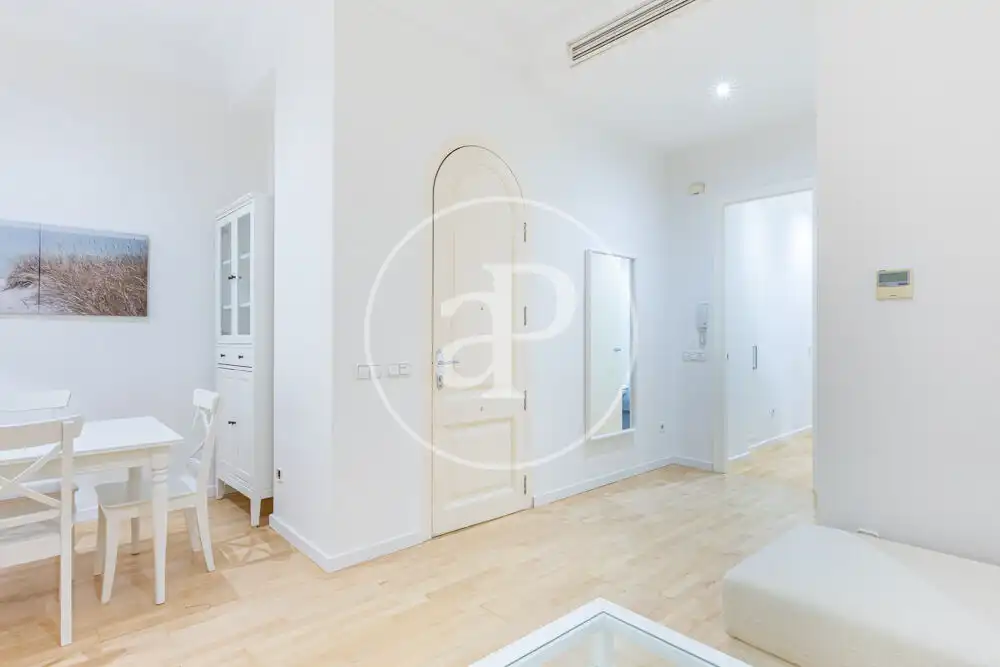 Wohnung mit Terrasse zur Miete in Carrer del Comte d'Altea, imagen 3