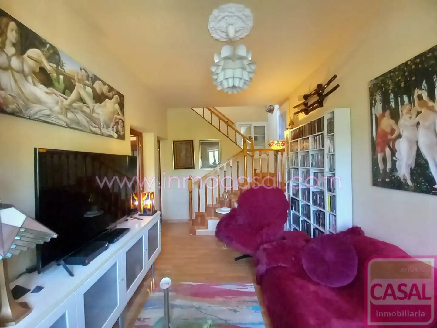 Living room of Houses for sale in Oviedo   with Heating and Storage room